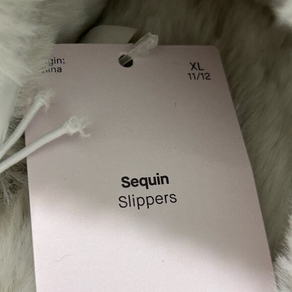 Women's Rae Silver White Sequin Scuff Faux Fur Slippers - Auden Size XL - 11/12 - Picture 7 of 7